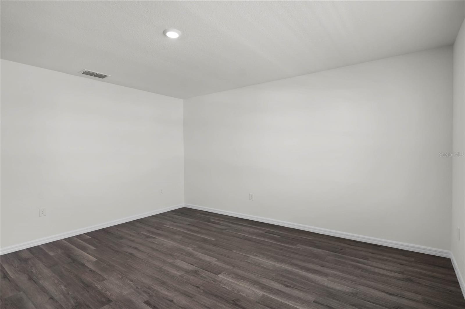 HARMONY ON LAKE ELOISE PHASE 2 - Residential