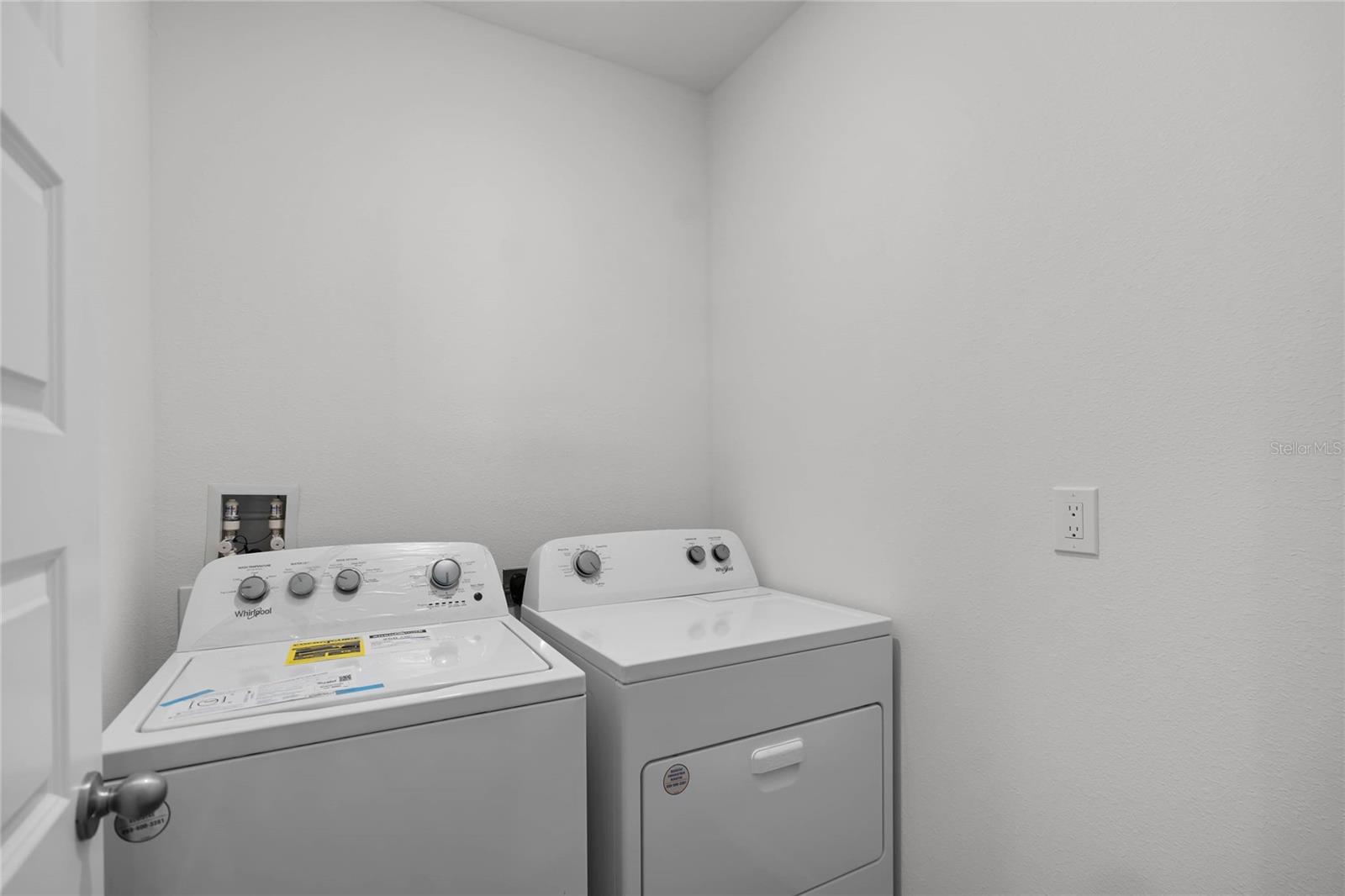 HARMONY ON LAKE ELOISE PHASE 2 - Residential