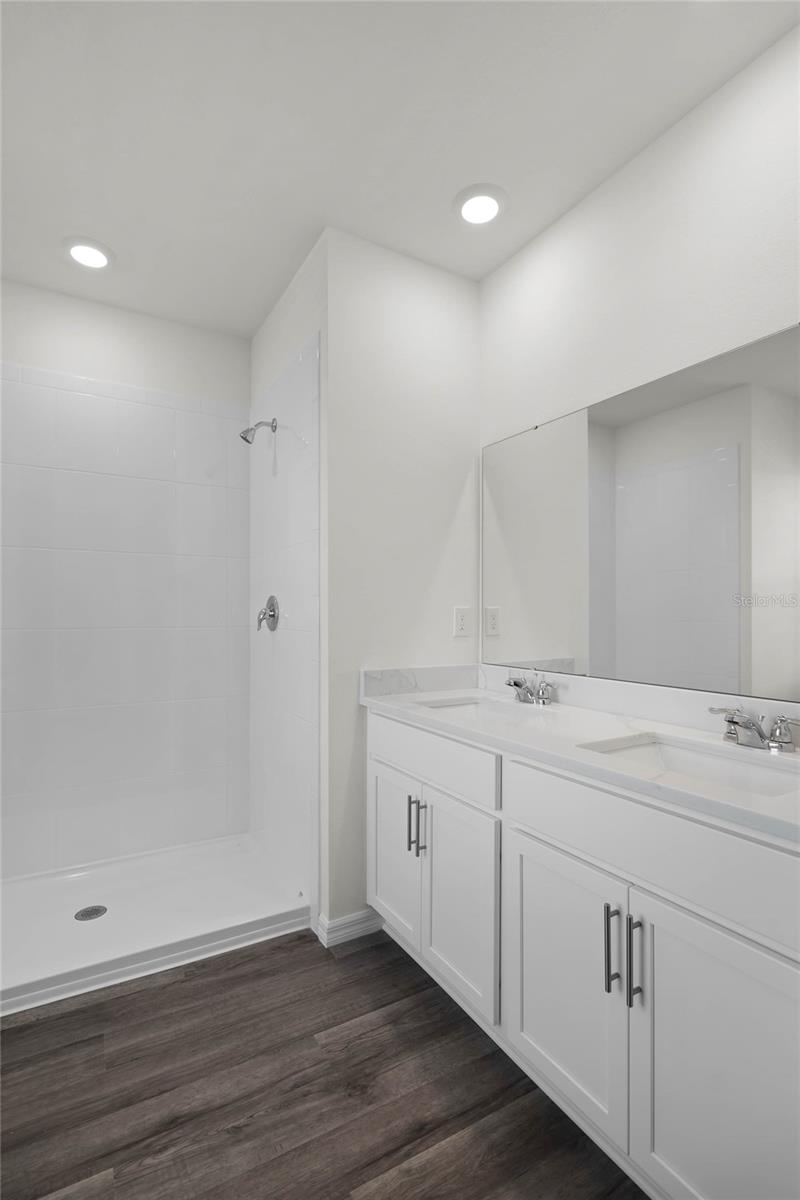 HARMONY ON LAKE ELOISE PHASE 2 - Residential