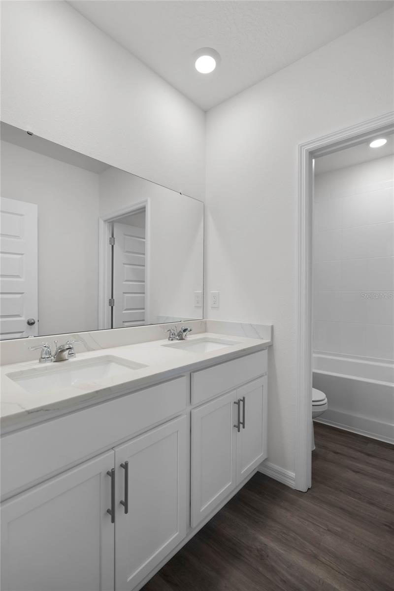 HARMONY ON LAKE ELOISE PHASE 2 - Residential