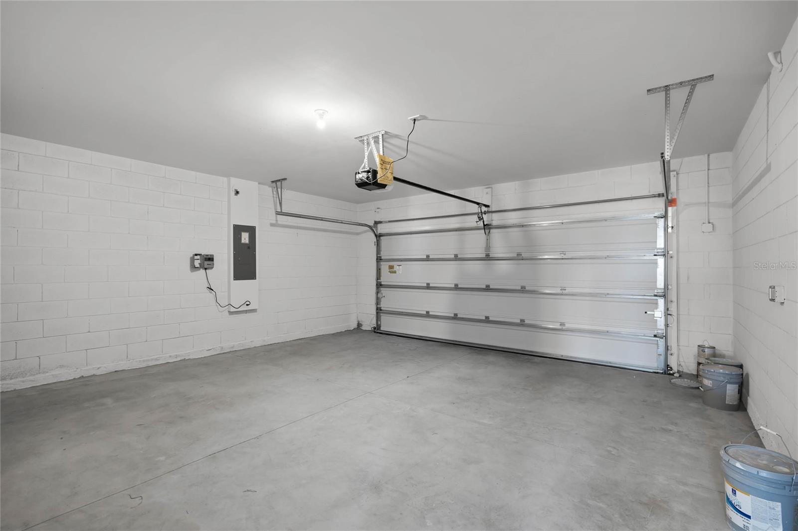 HARMONY ON LAKE ELOISE PHASE 2 - Residential