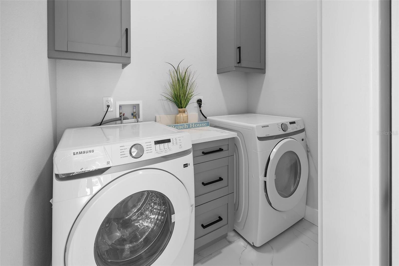 HERNANDO BEACH - Residential