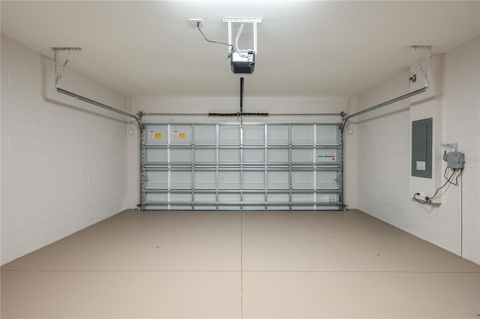 SUTTON RDG - Residential