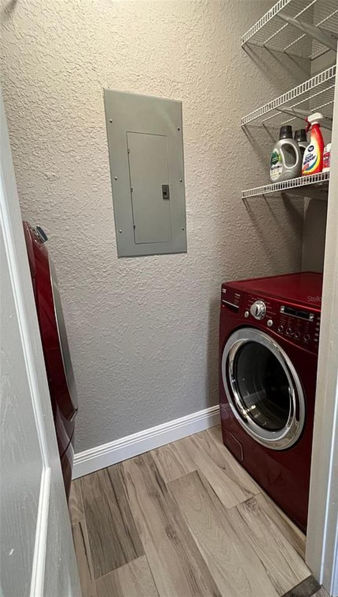 NOTTING HILL A CONDO - Residential