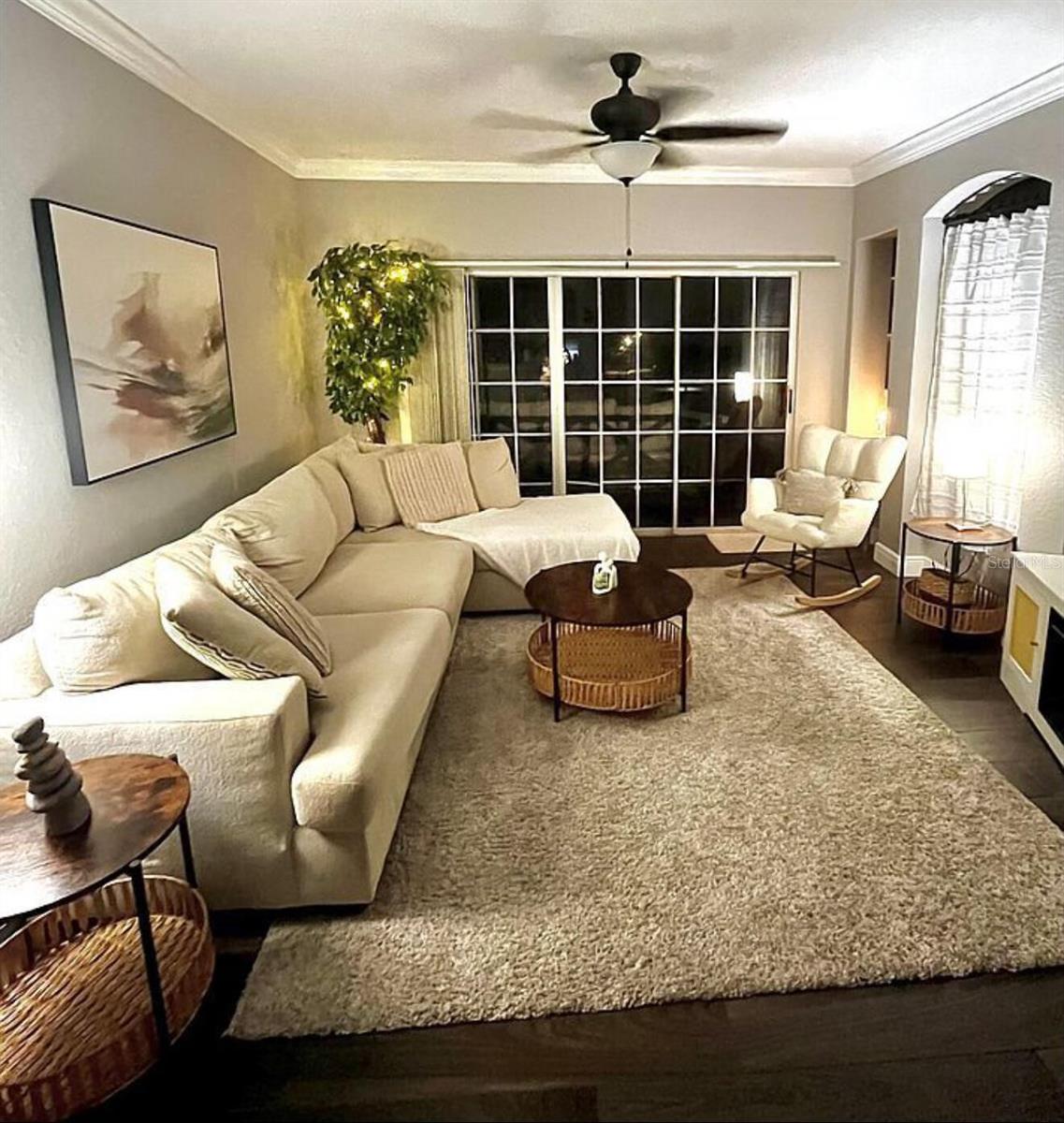 NOTTING HILL A CONDO - Residential