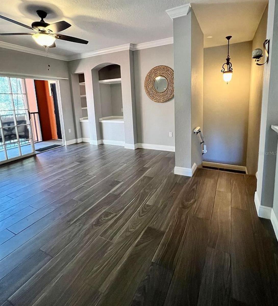 NOTTING HILL A CONDO - Residential