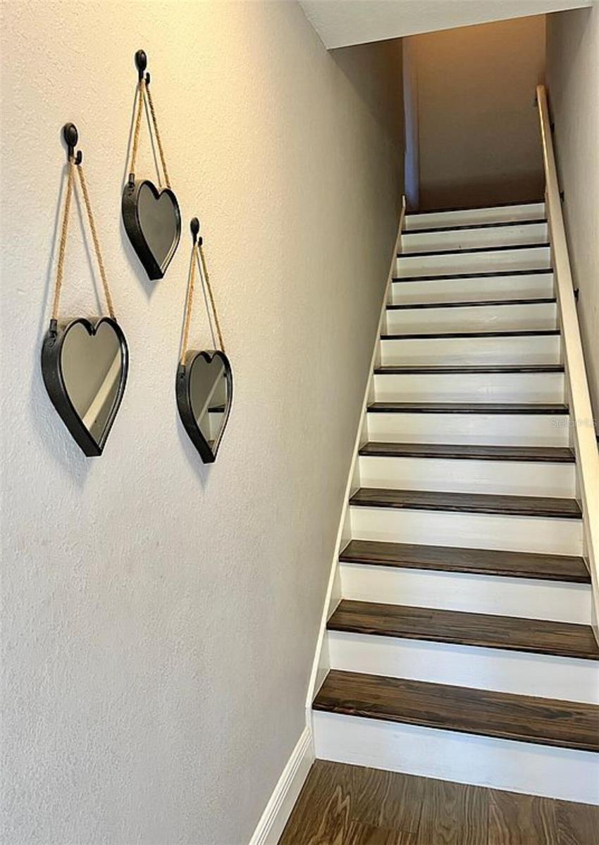 NOTTING HILL A CONDO - Residential