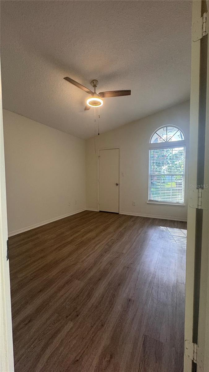 WINTER GREEN - Residential Lease