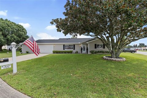 A home in SUMMERFIELD