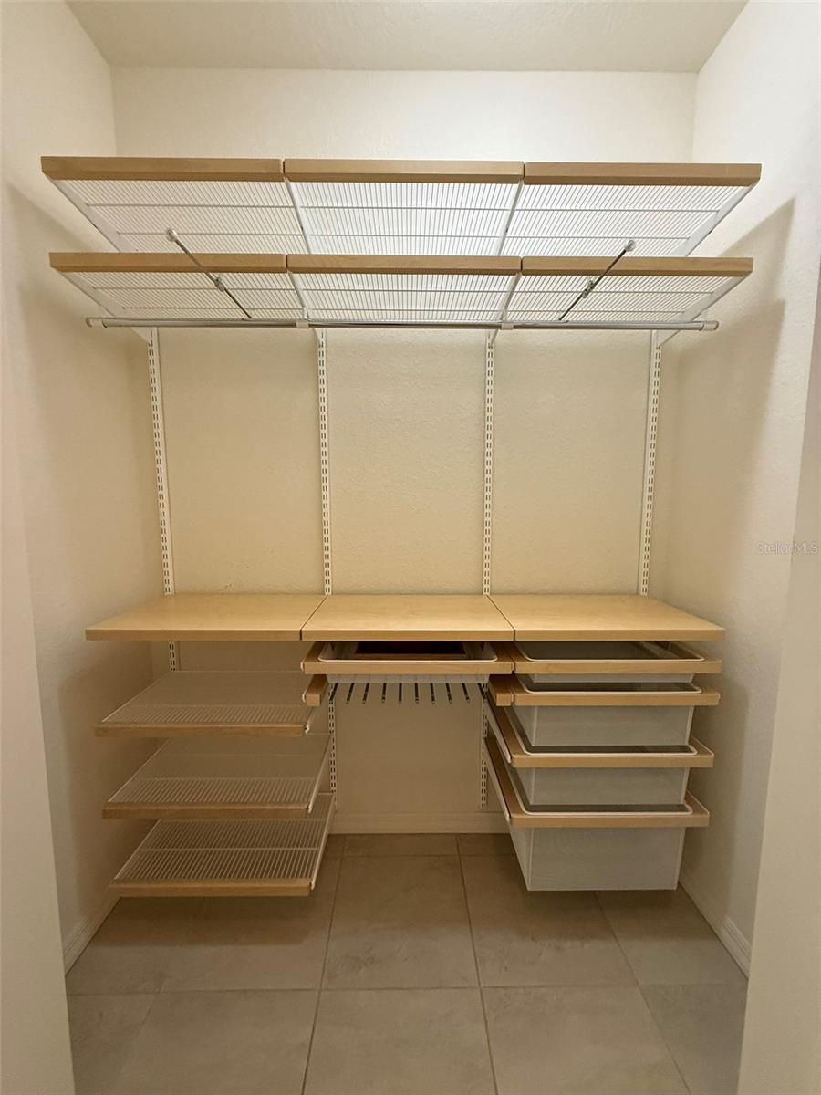 VIENNA SQUARE PH 2A - Residential