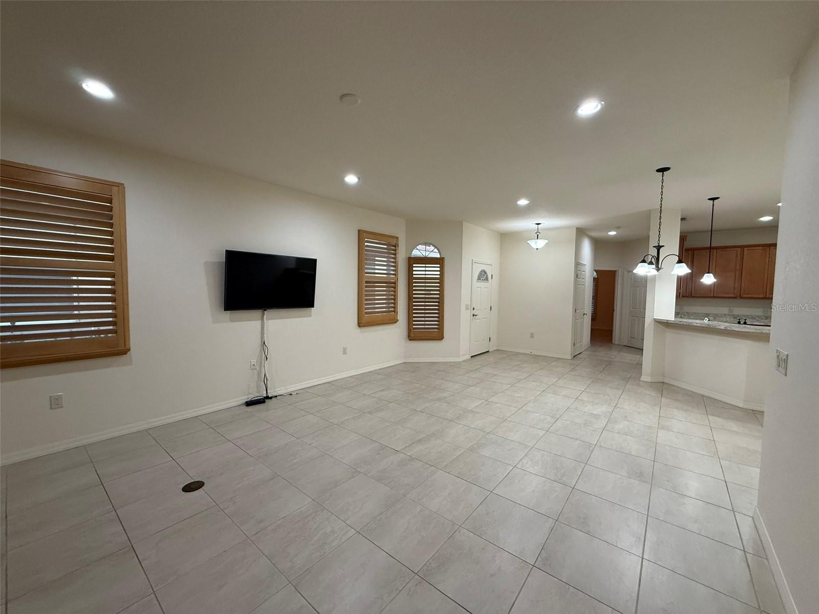 VIENNA SQUARE PH 2A - Residential