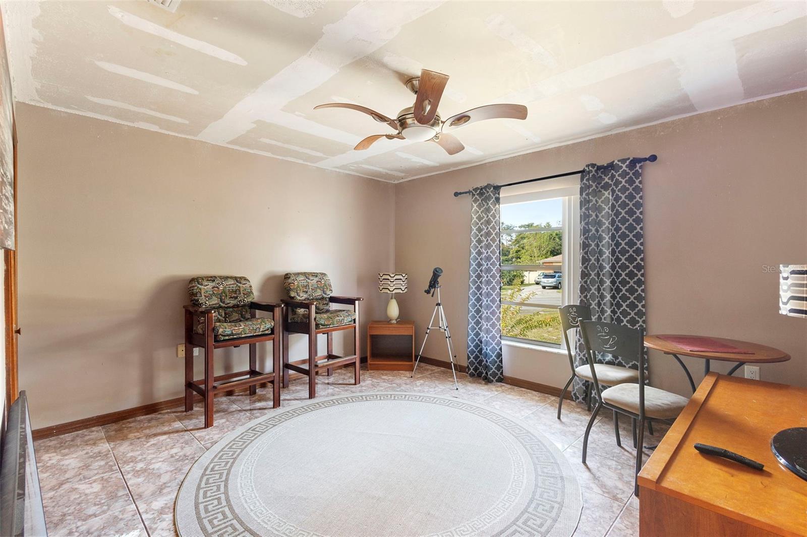 LAKE FLORENCE ESTATES - Residential