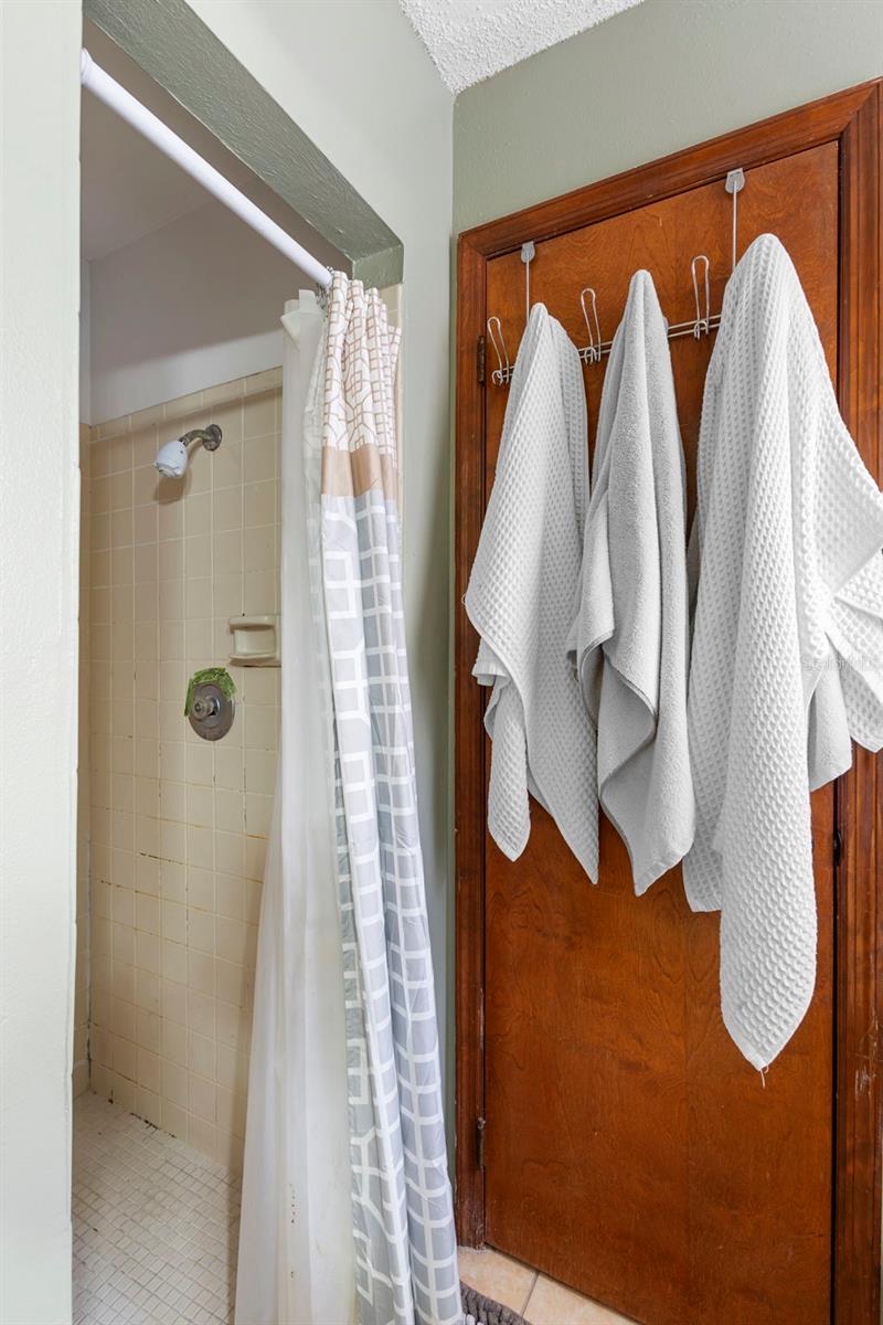 LAKE FLORENCE ESTATES - Residential