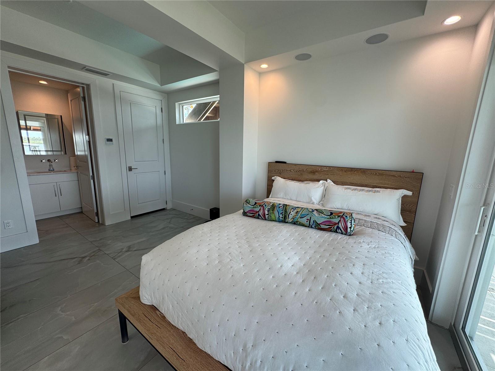 BETHUNE VOLUSIA BEACH - Residential