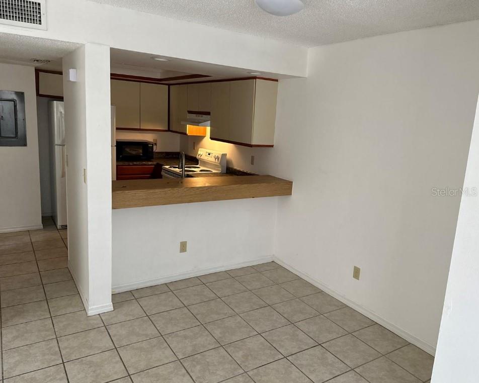 CAMELOT ESTATES PH X - Residential