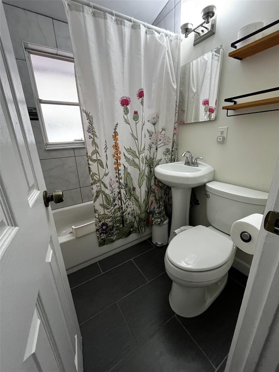 ORANGE BLOSSOM RIDGE - Residential Lease