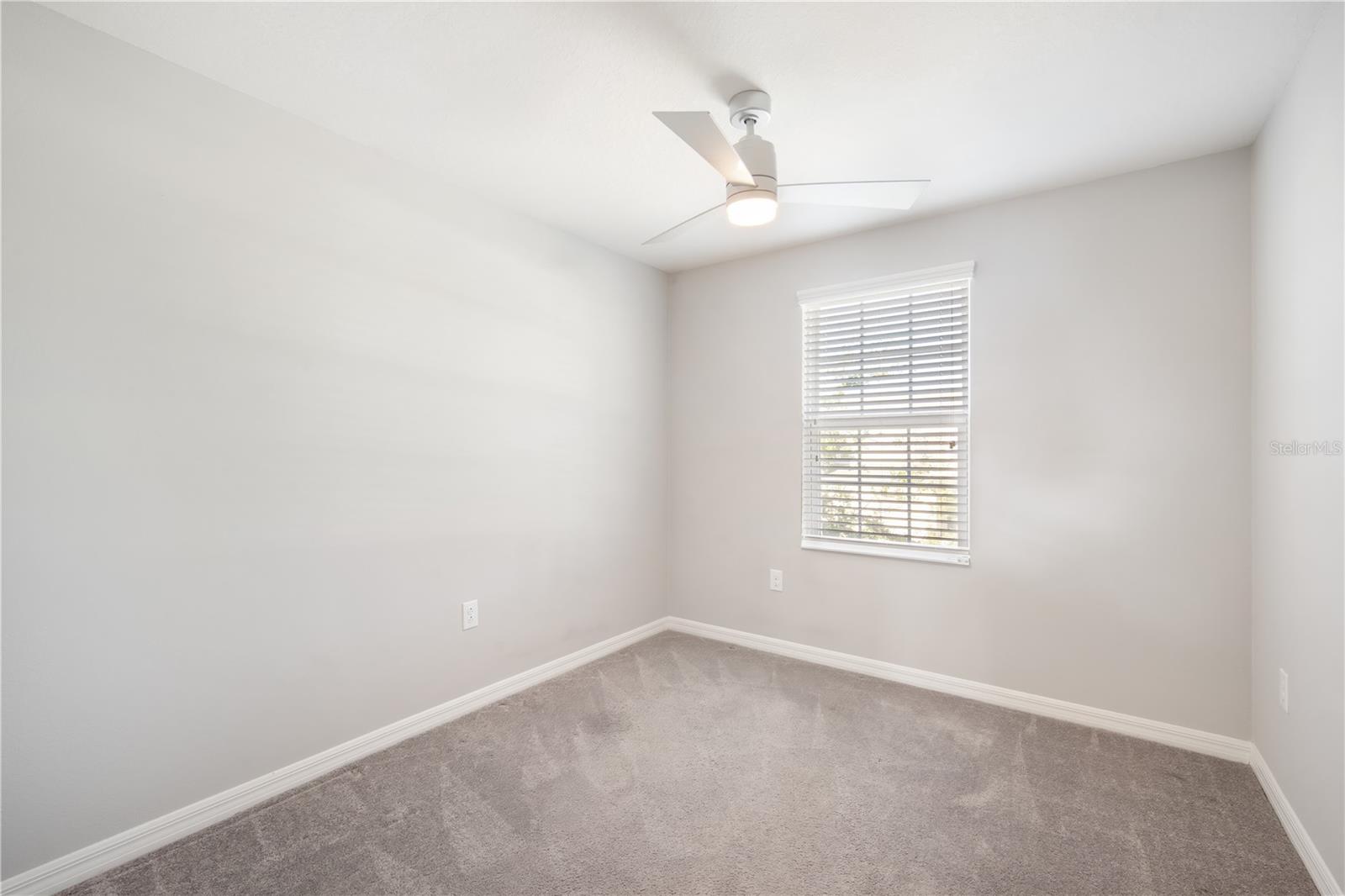 OAK CREEK PRCL 8 PH 1 - Residential Lease