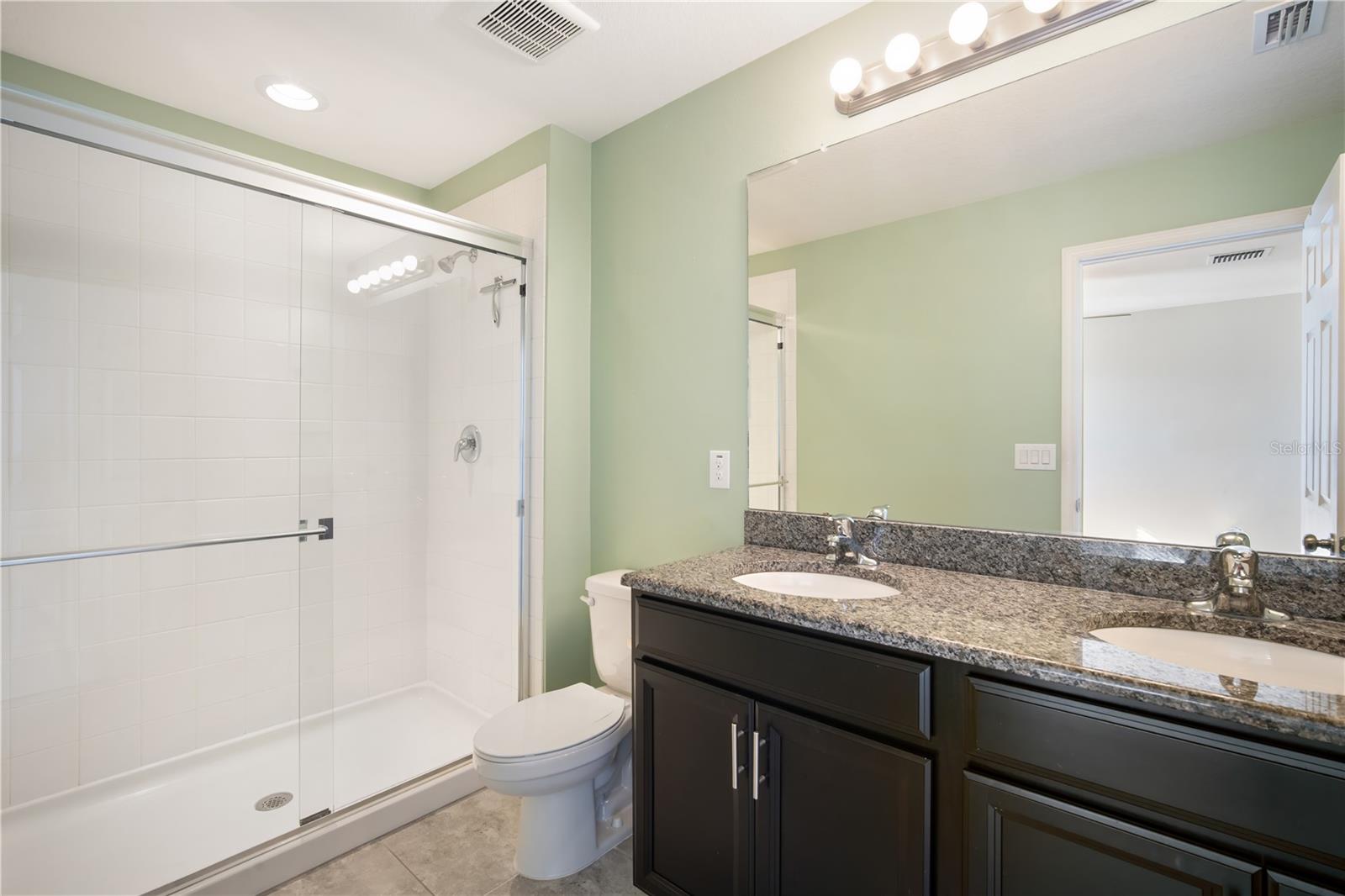 OAK CREEK PRCL 8 PH 1 - Residential Lease