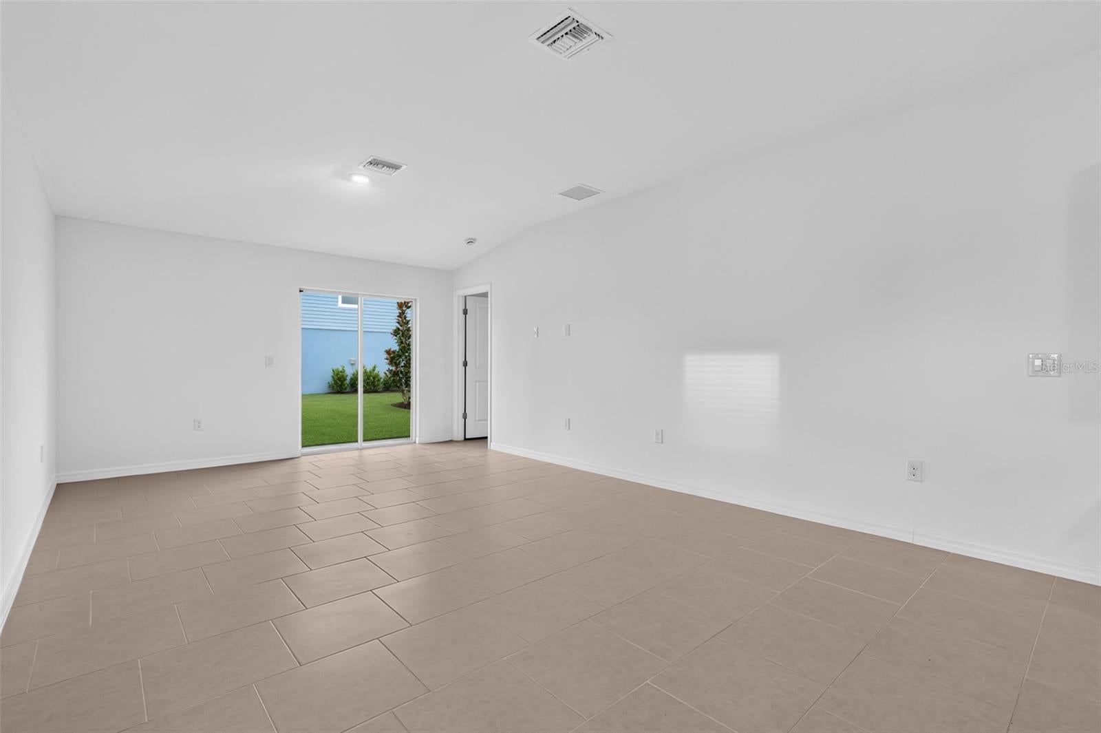 45055 PIPEVINE CIRCLE, PUNTA GORDA, FL, 33982 4 45055 PIPEVINE CIRCLE