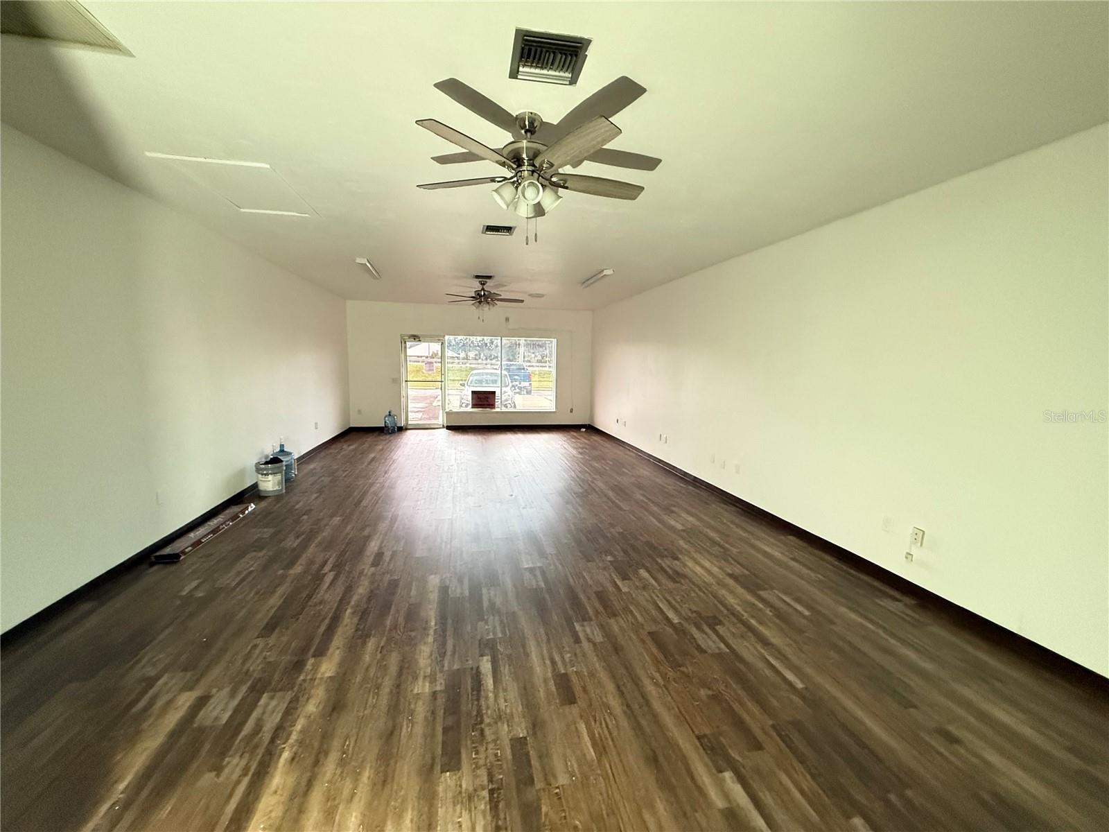 FAIRBANKS - Commercial Lease