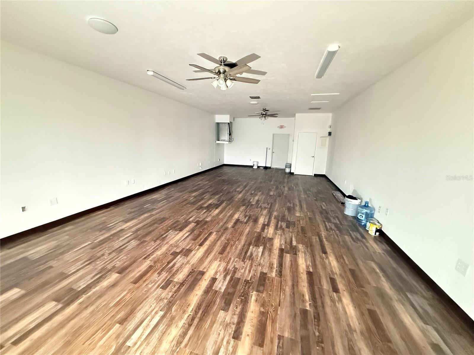 FAIRBANKS - Commercial Lease