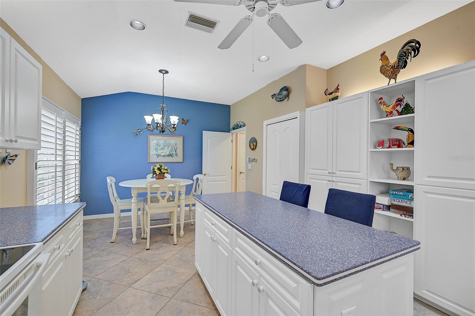 MIRA LAGO AT PALMER RANCH PH 2 - Residential