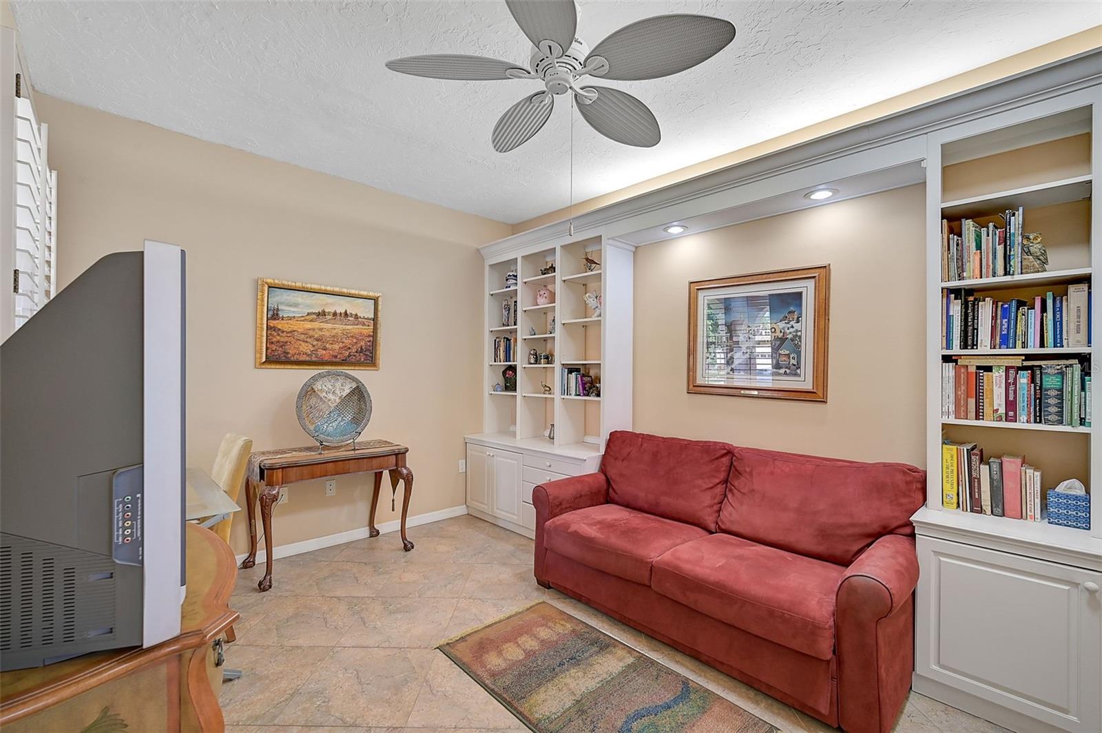 MIRA LAGO AT PALMER RANCH PH 2 - Residential