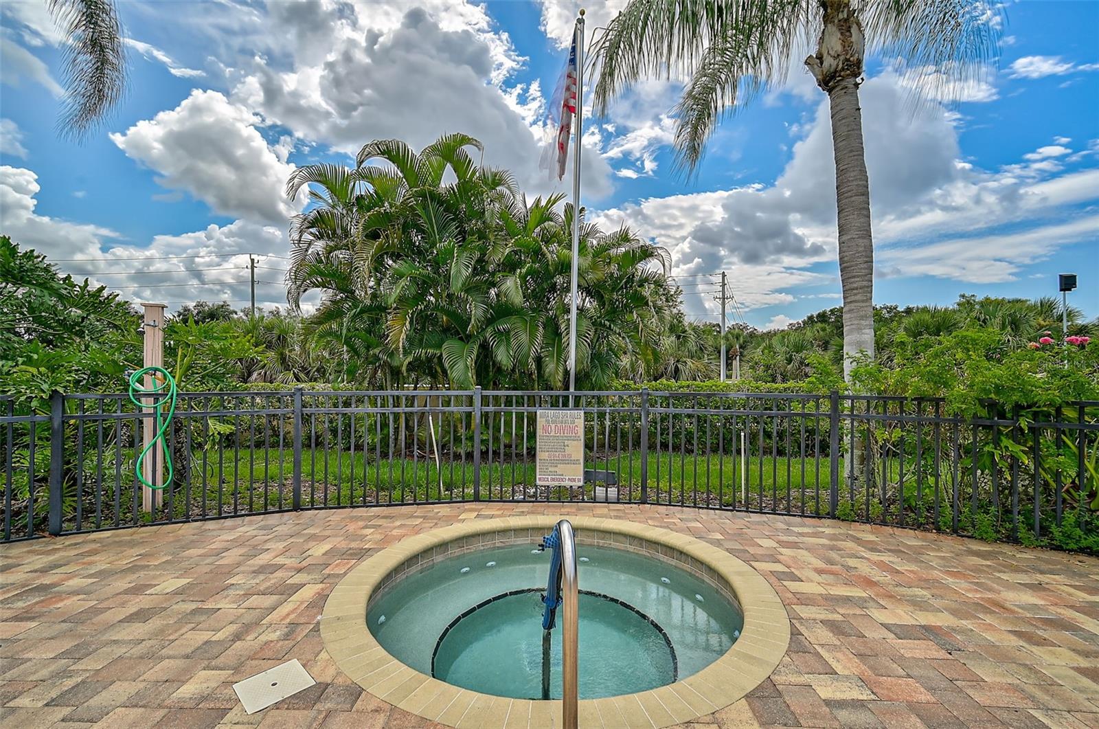 MIRA LAGO AT PALMER RANCH PH 2 - Residential