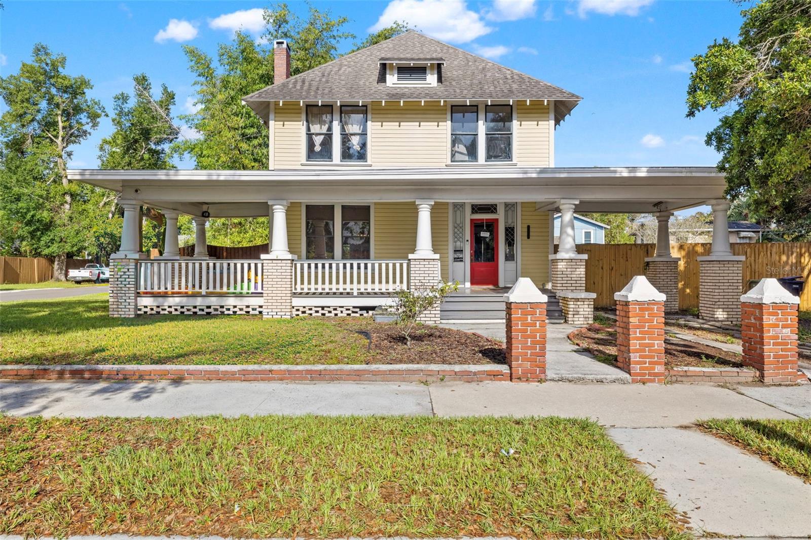 SEMINOLE HEIGHTS OF NORTH TAMP - Residential