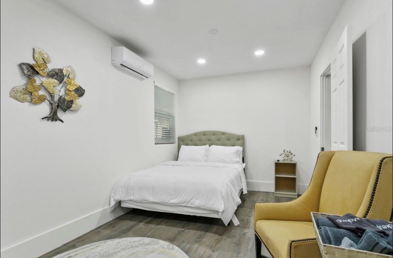 SEMINOLE HEIGHTS OF NORTH TAMP - Residential