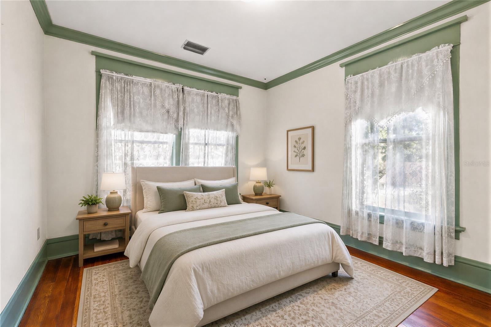 SEMINOLE HEIGHTS OF NORTH TAMP - Residential