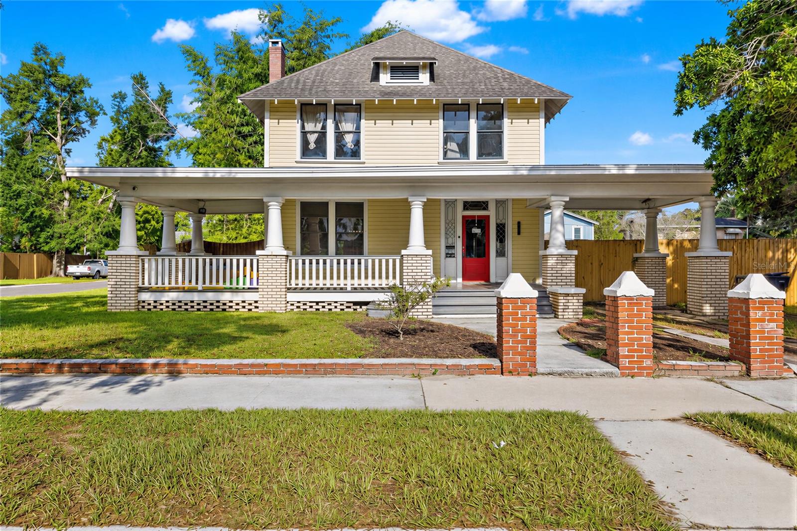 SEMINOLE HEIGHTS OF NORTH TAMP - Residential