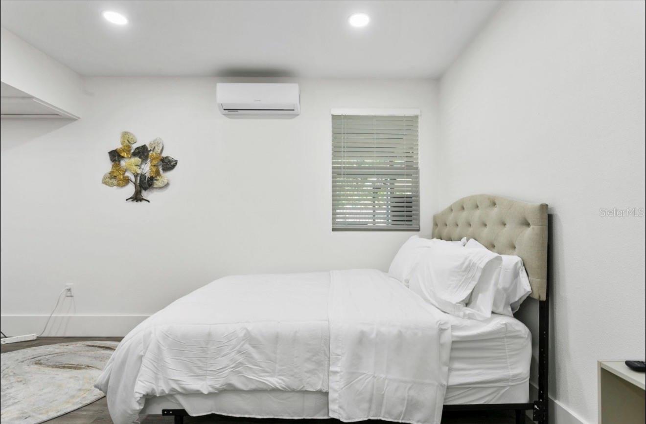 SEMINOLE HEIGHTS OF NORTH TAMP - Residential