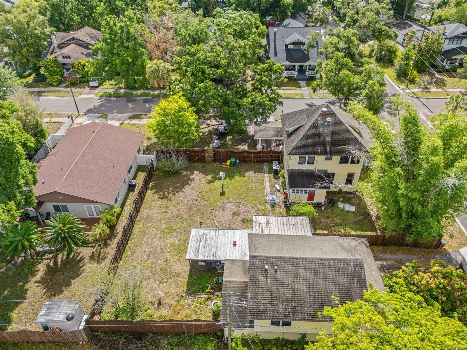SEMINOLE HEIGHTS OF NORTH TAMP - Residential