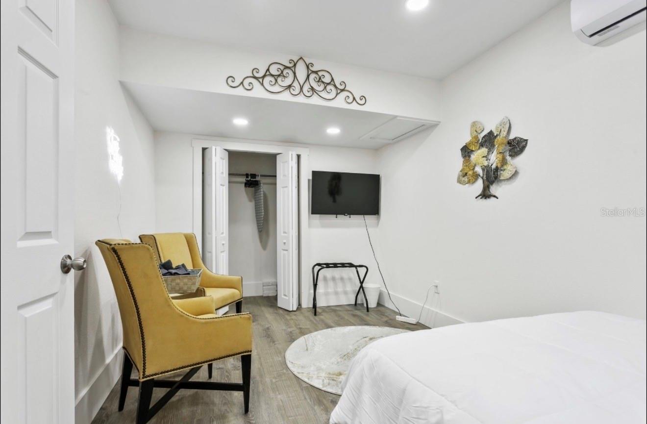 SEMINOLE HEIGHTS OF NORTH TAMP - Residential