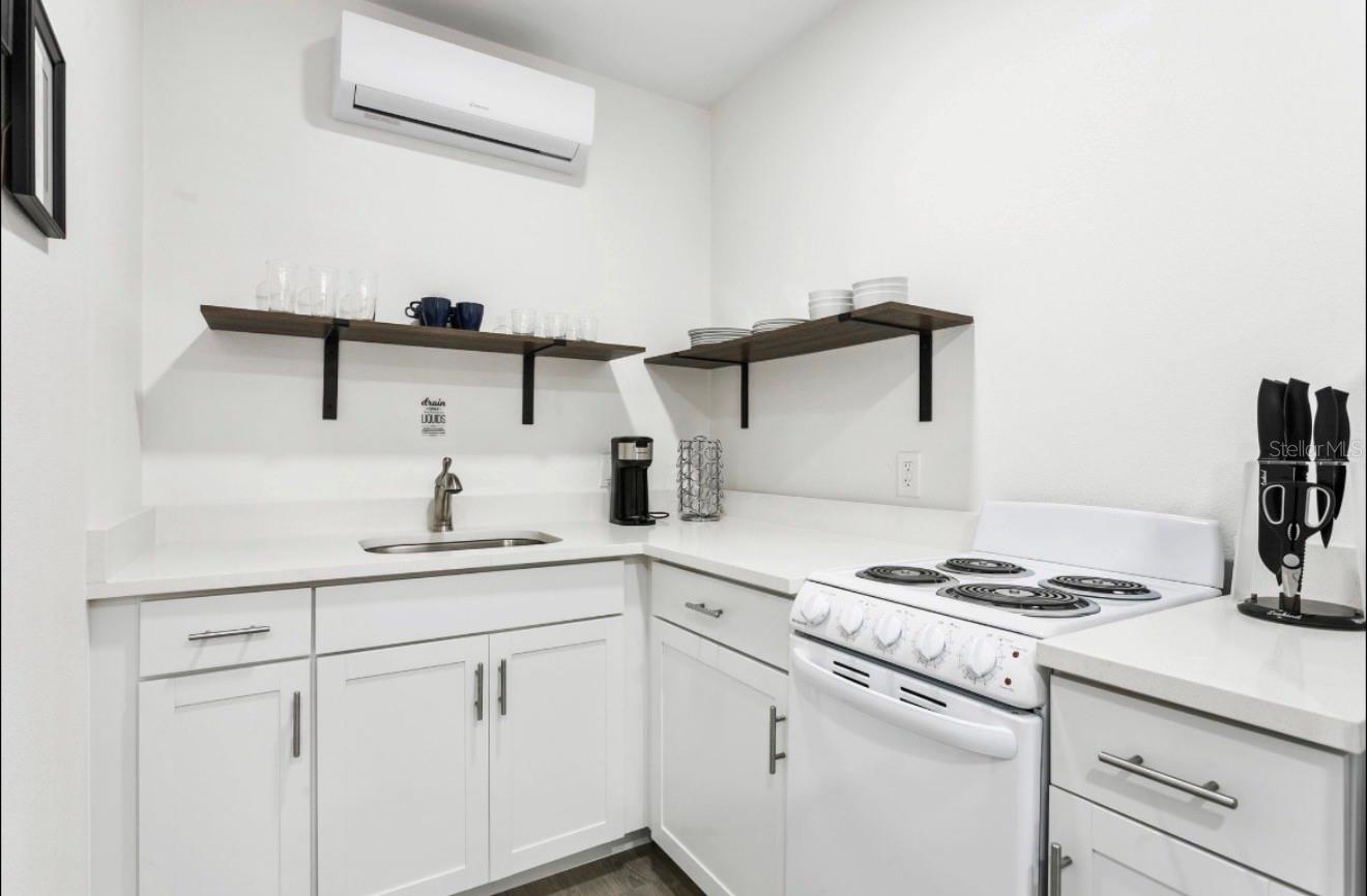SEMINOLE HEIGHTS OF NORTH TAMP - Residential