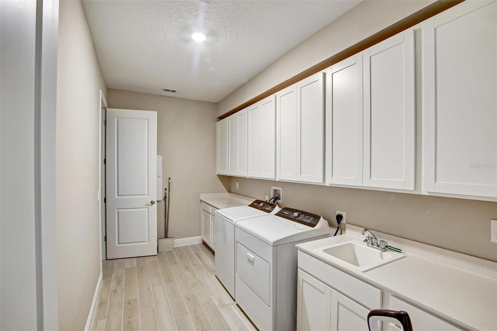 LEGENDS PRESERVE PH 2 - Residential