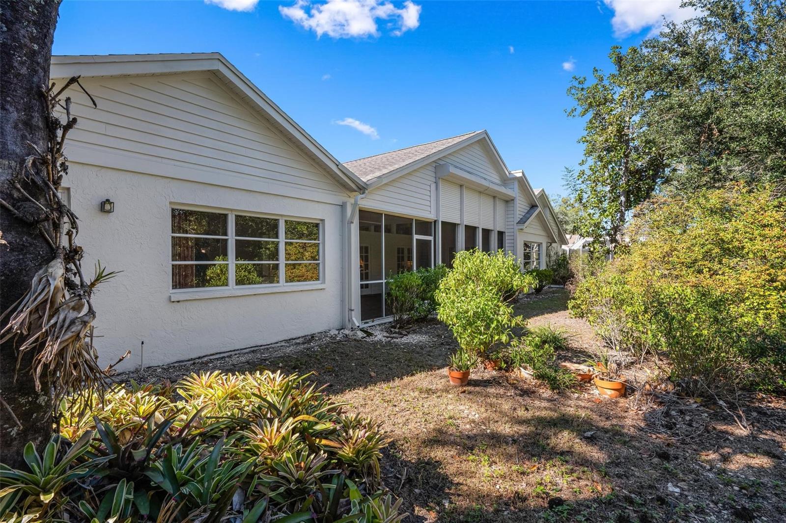 PALM-AIRE AT SARASOTA UNIT 7 PH 1 - Residential