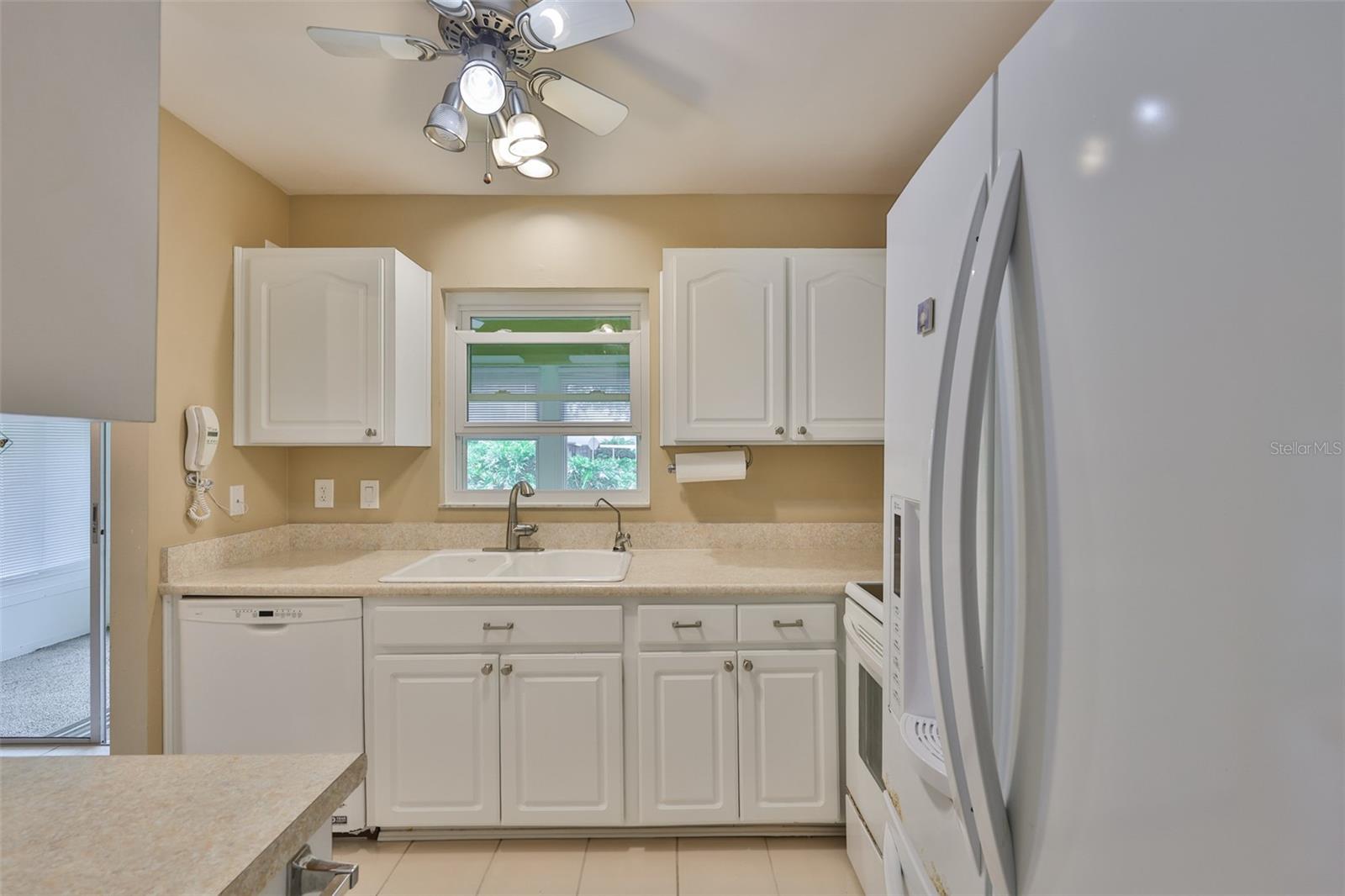 HIGHGATE E CONDO - Residential