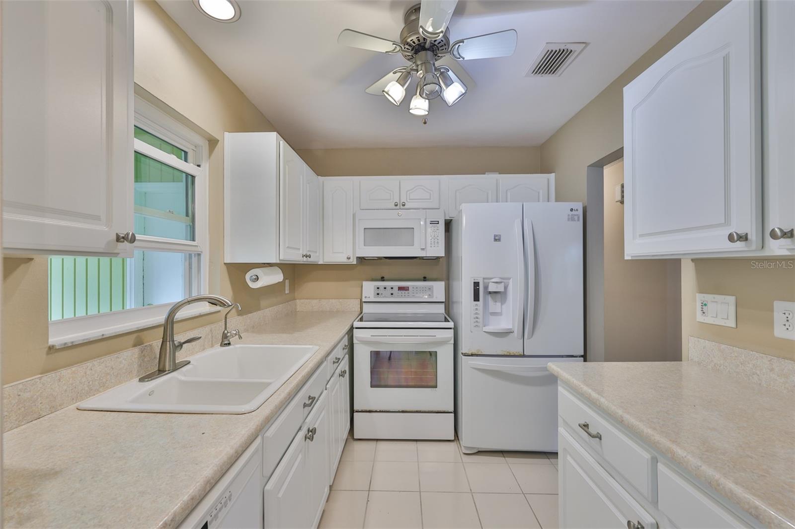HIGHGATE E CONDO - Residential