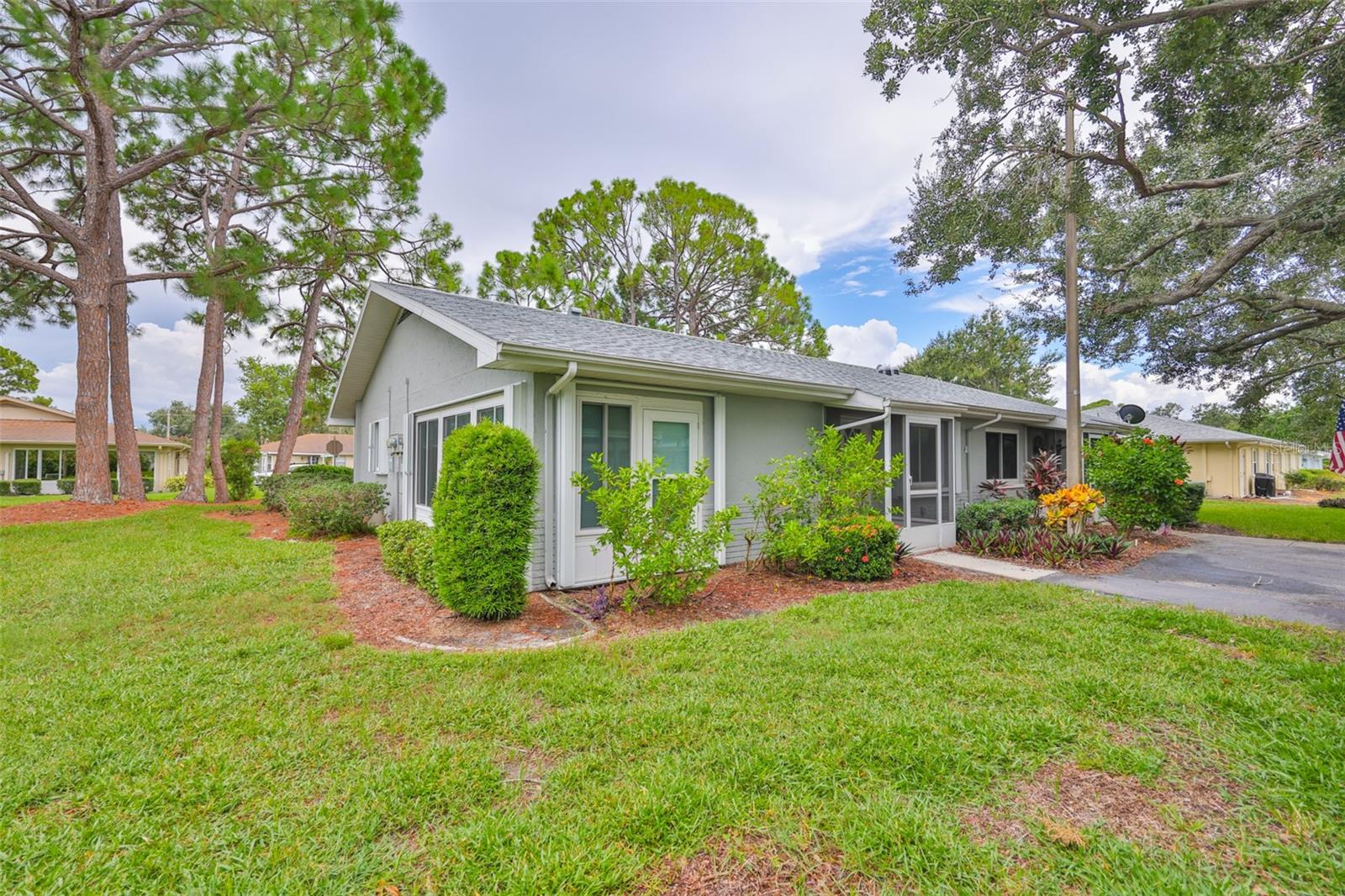2206 HORSHAM PLACE