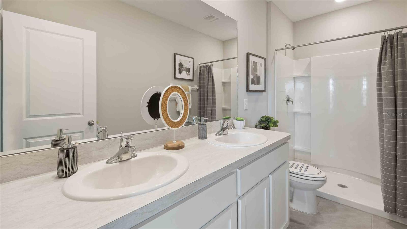 MANGROVE POINT - Residential