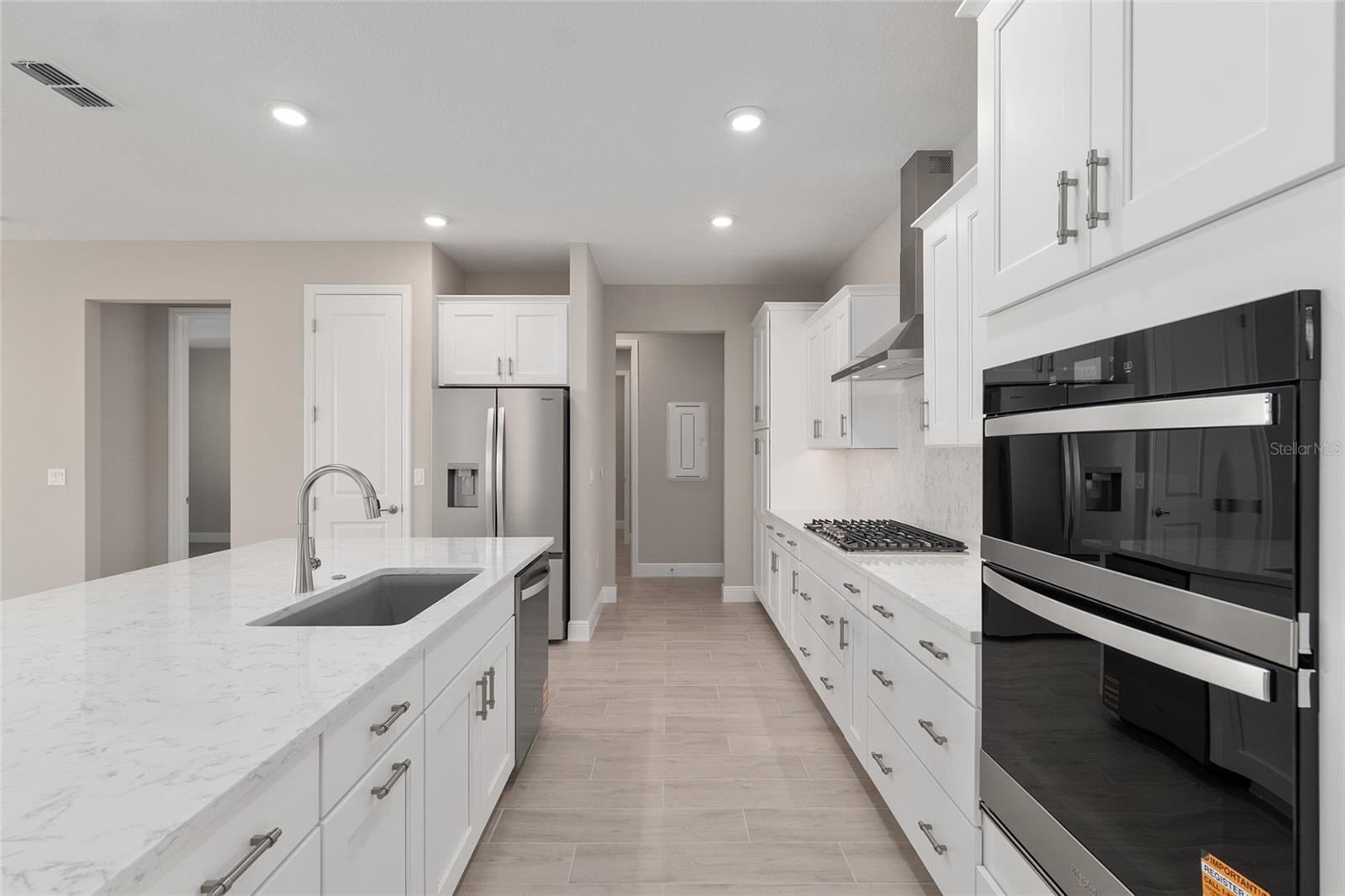 CANDLER HILLS - Residential