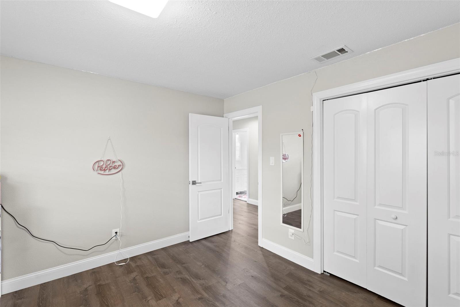 ECHOLS LAKE CARROLL ESTATES 4T - Residential