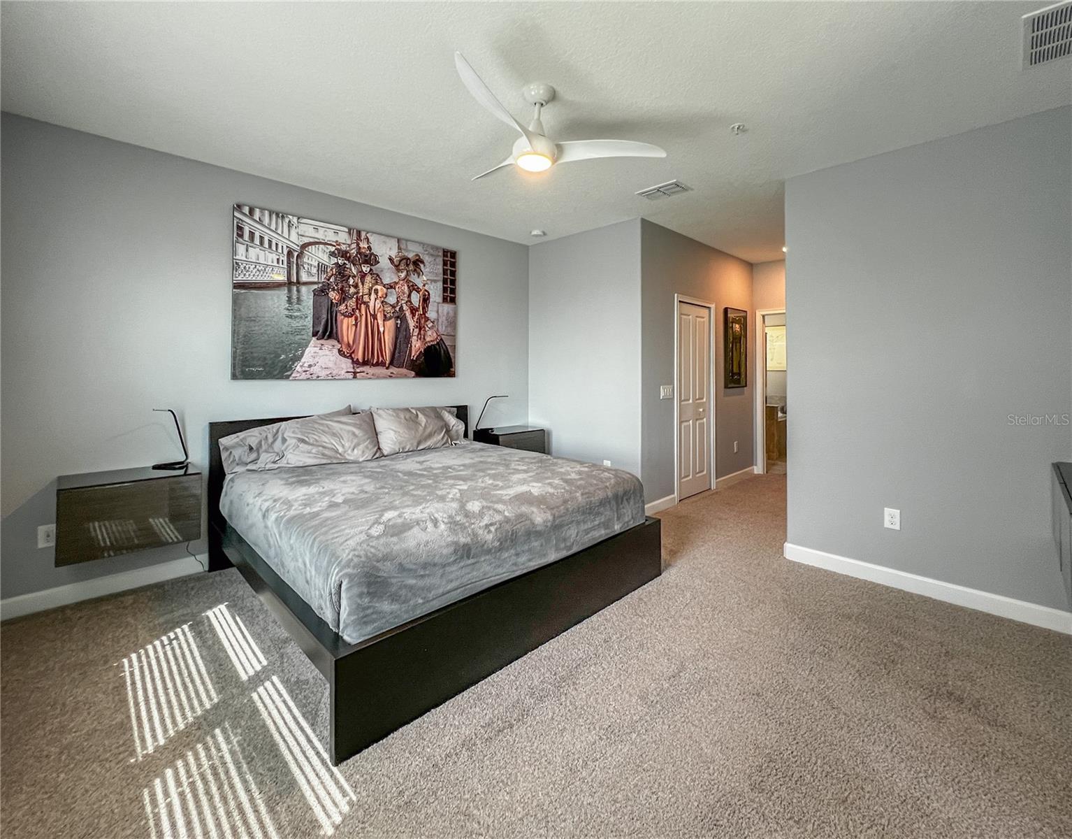CHAMPIONS CLUB CONDO PH 29 - Residential
