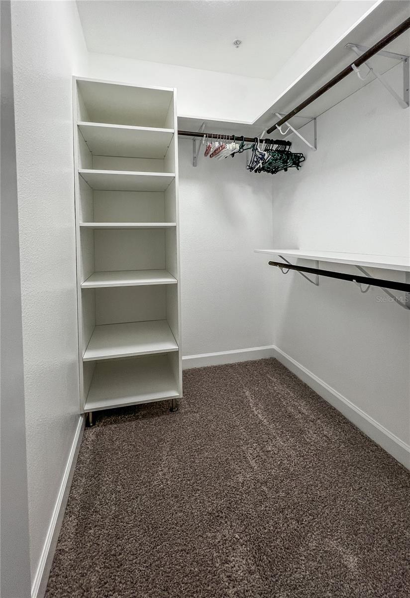 CHAMPIONS CLUB CONDO PH 29 - Residential