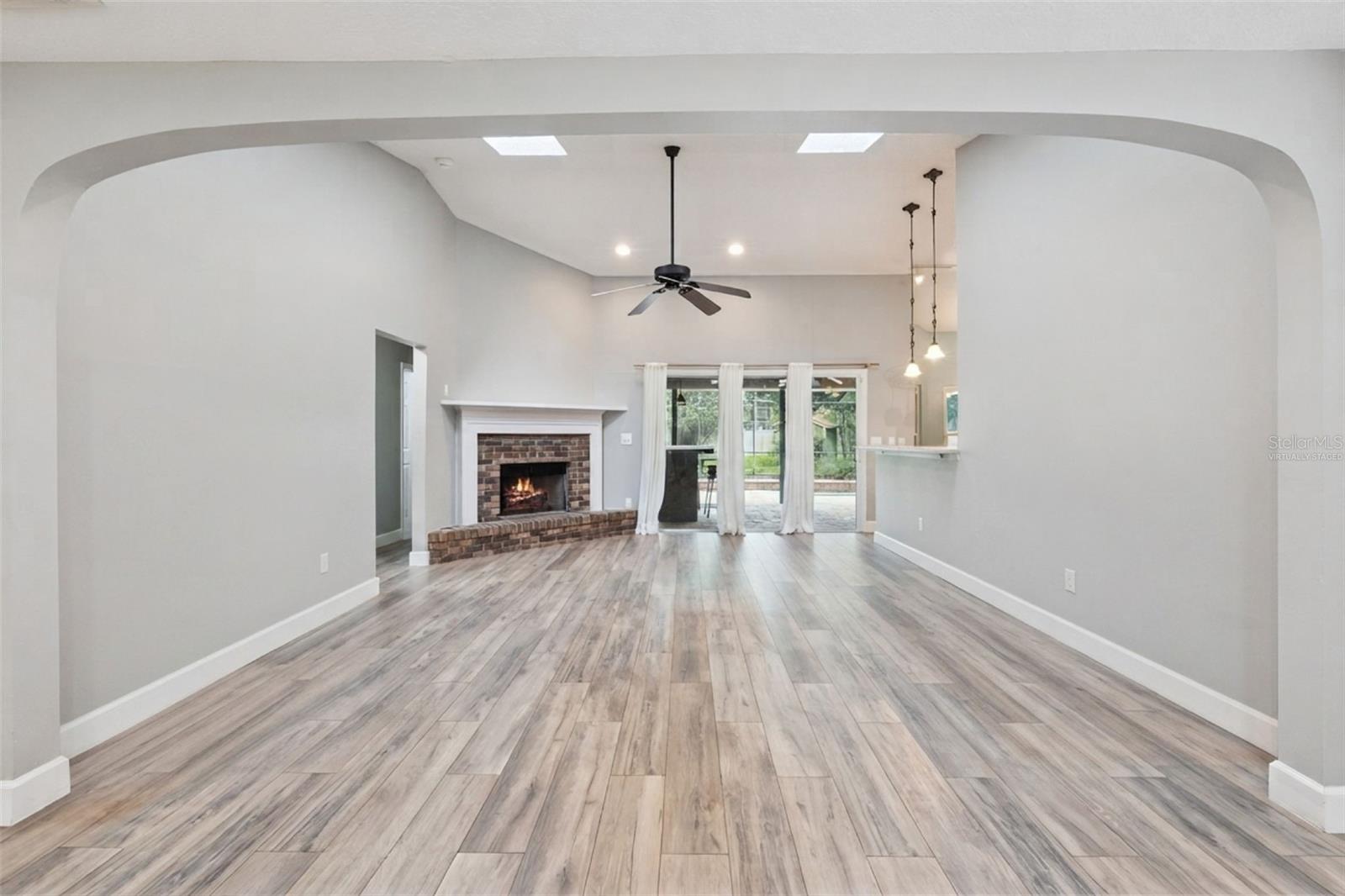 4507 WINDERWOOD CIRCLE