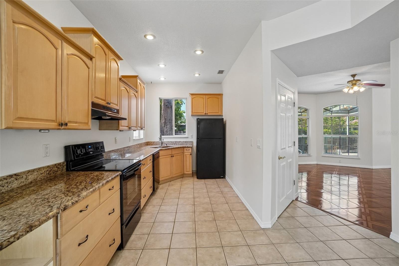 ACREAGE - Residential