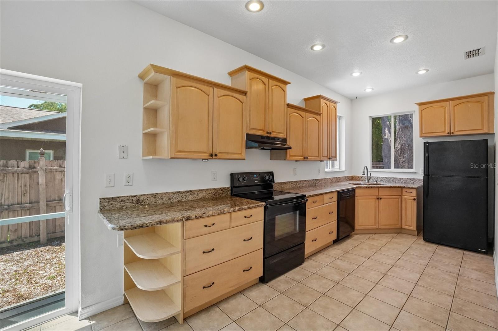 ACREAGE - Residential
