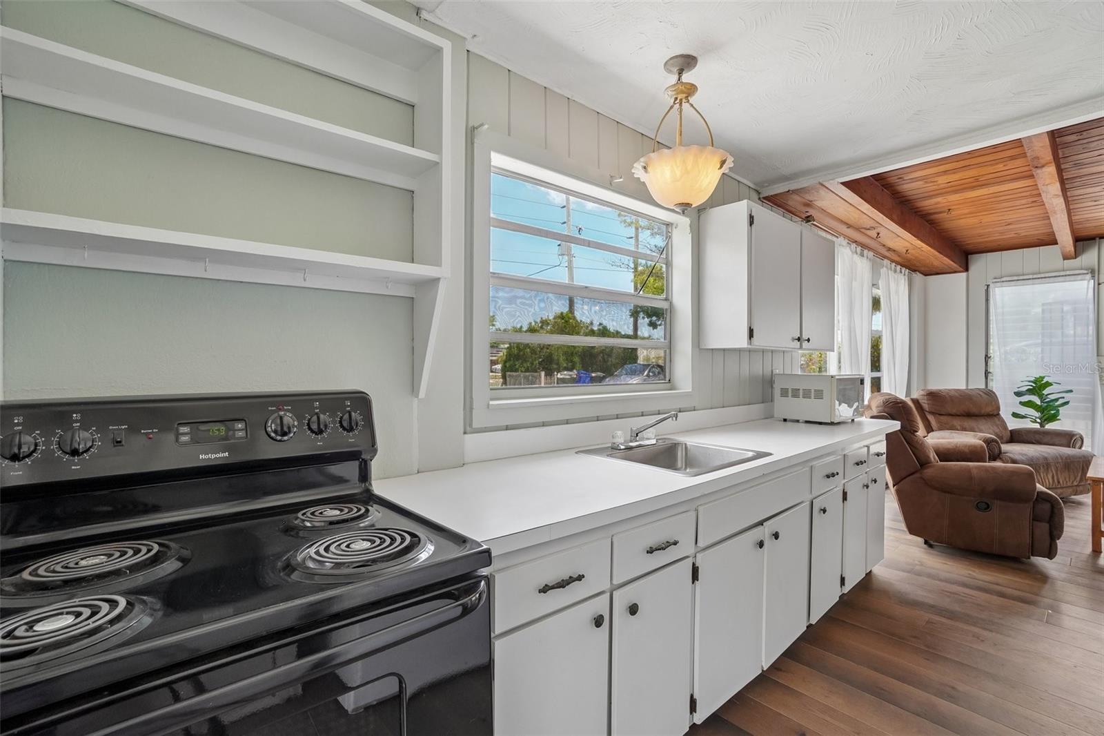 ACREAGE - Residential
